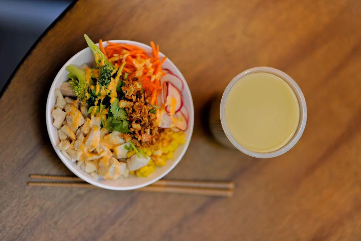 Chens Poke business photo