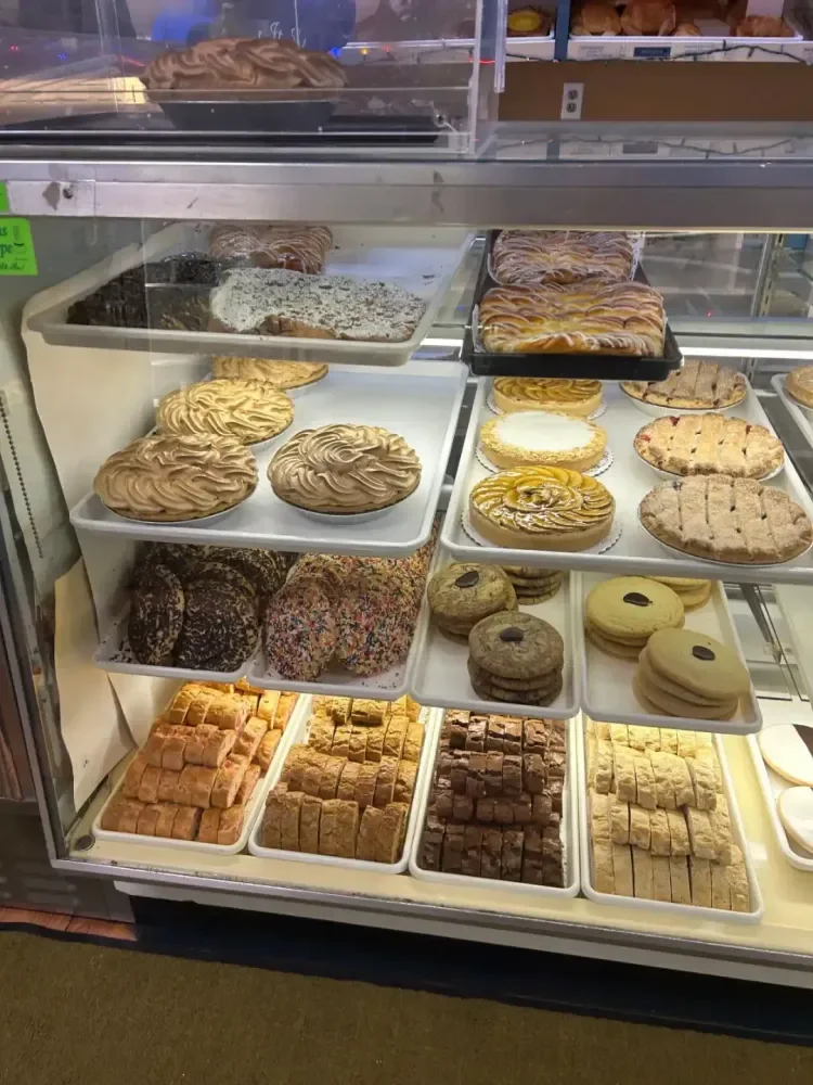 White Plains Bake Shoppe, business photo 4